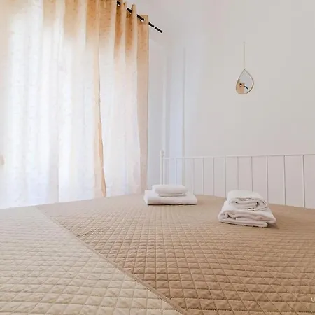 Flowery 1-bdrm In Kallithea Kallithea (Chalkidiki)
