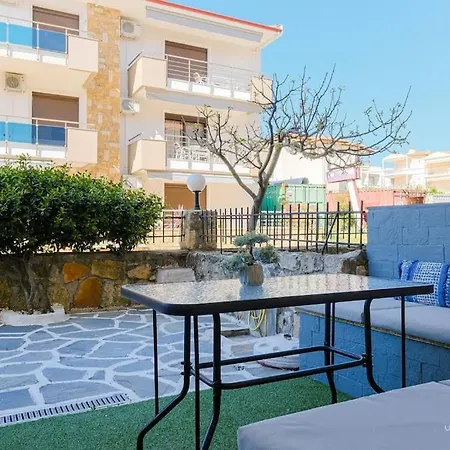 דירה Flowery 1-bdrm In Kallithea